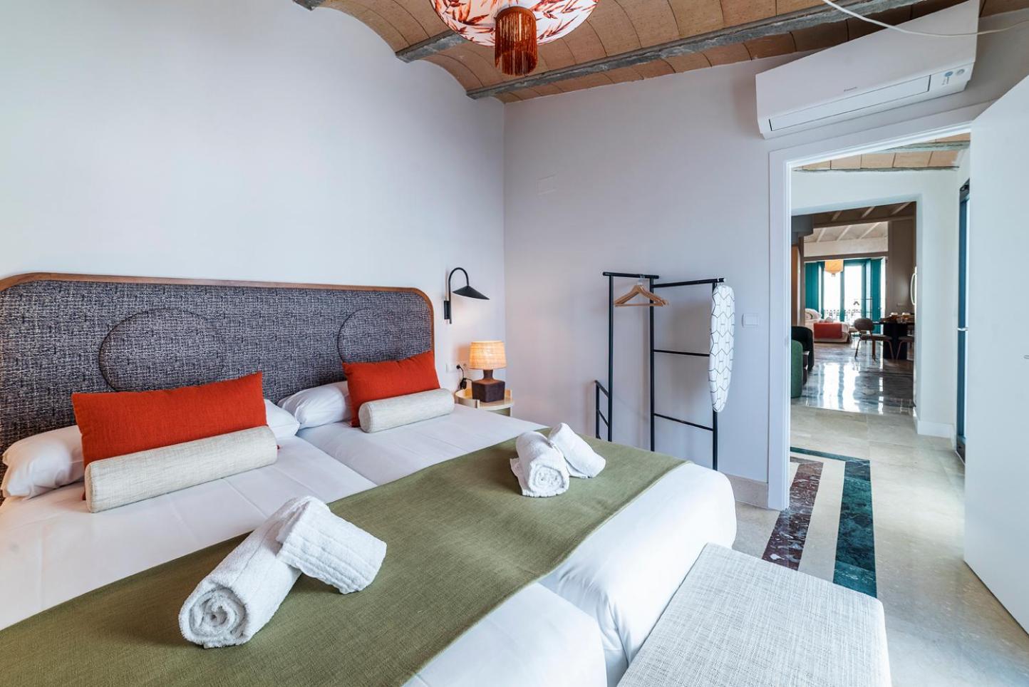 Slow Suites Salvador セビリア エクステリア 写真