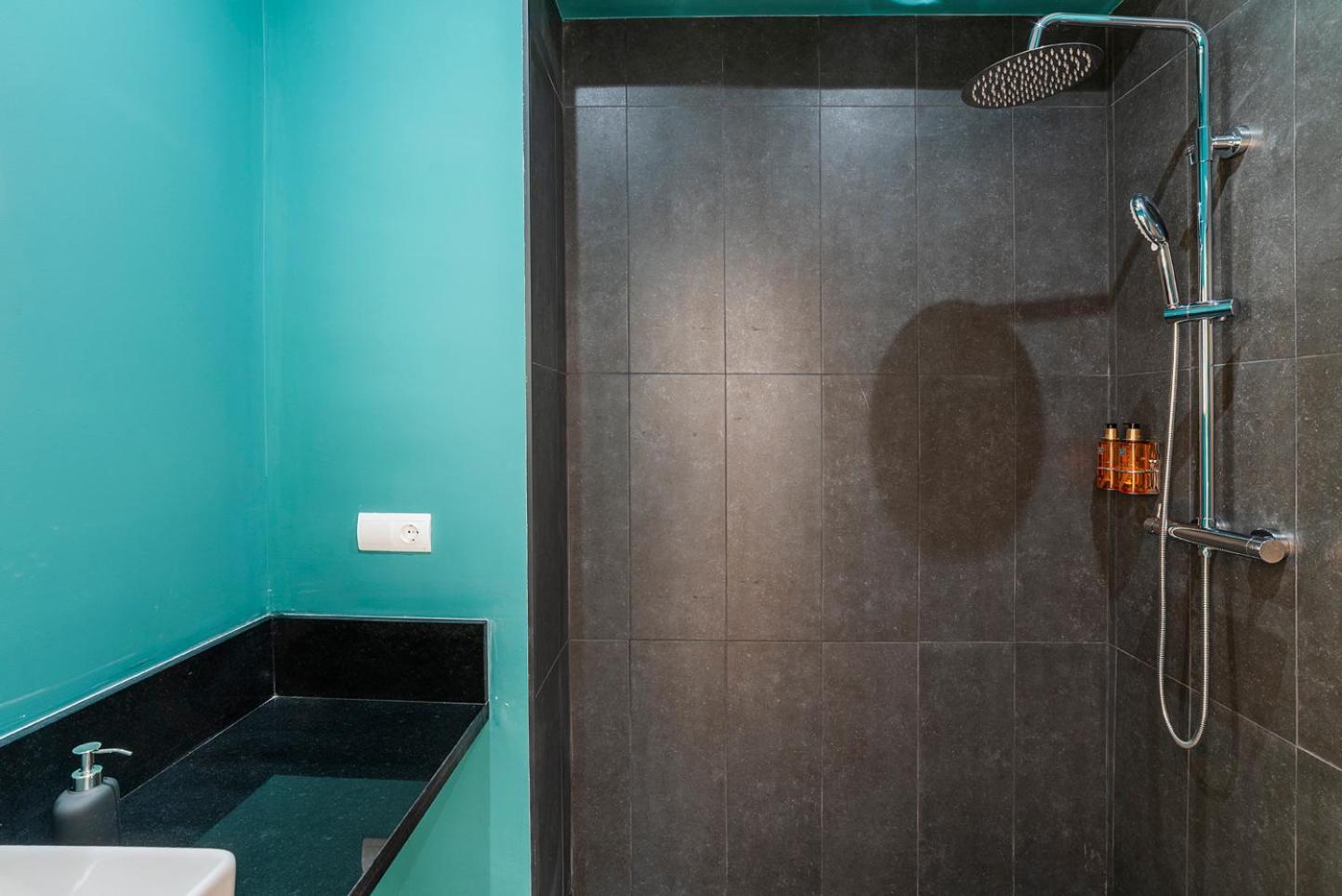 Slow Suites Salvador セビリア エクステリア 写真